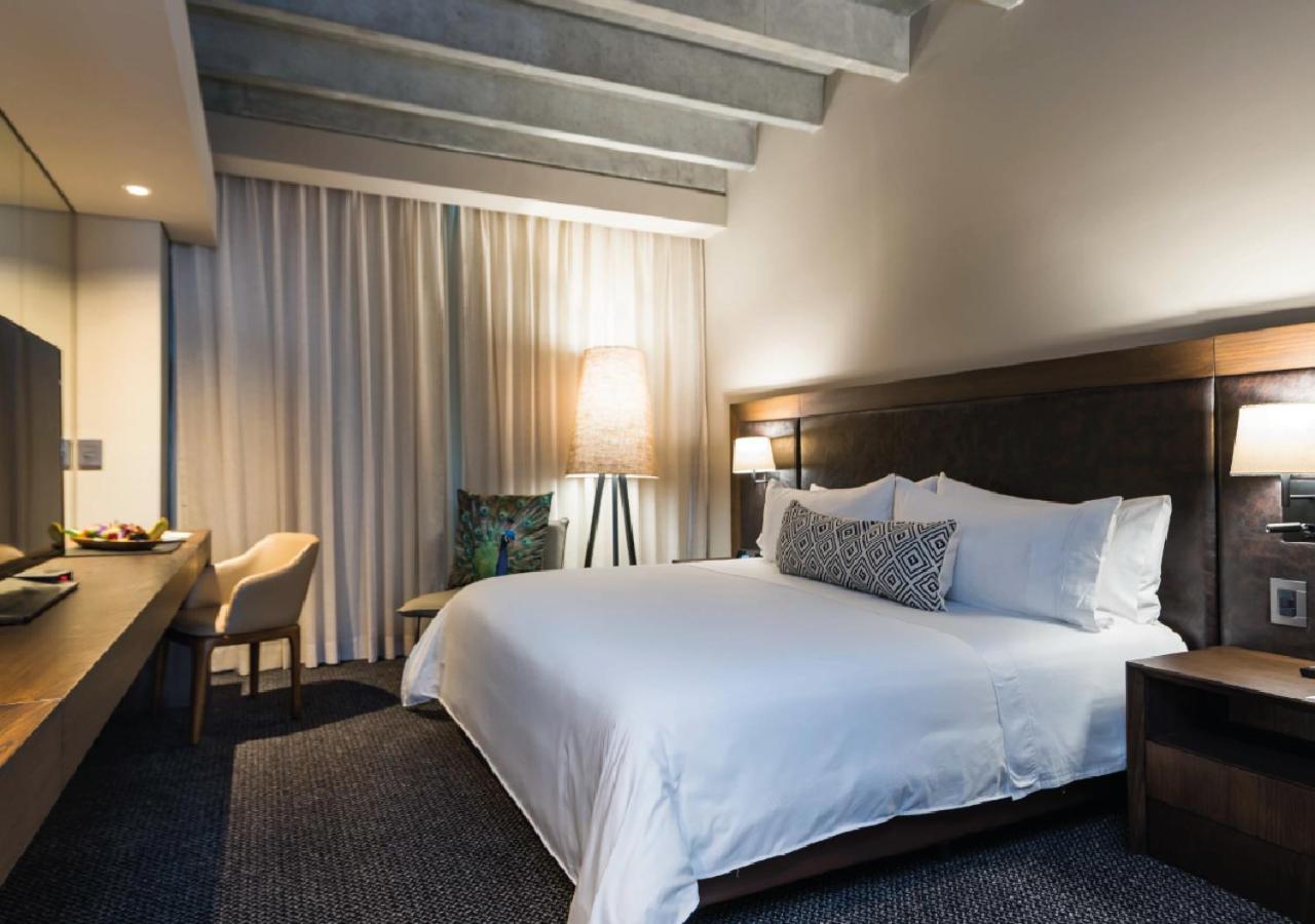 Movich Buro 26 Hotel Bogota Exterior photo A guest room at the Hotel Zags