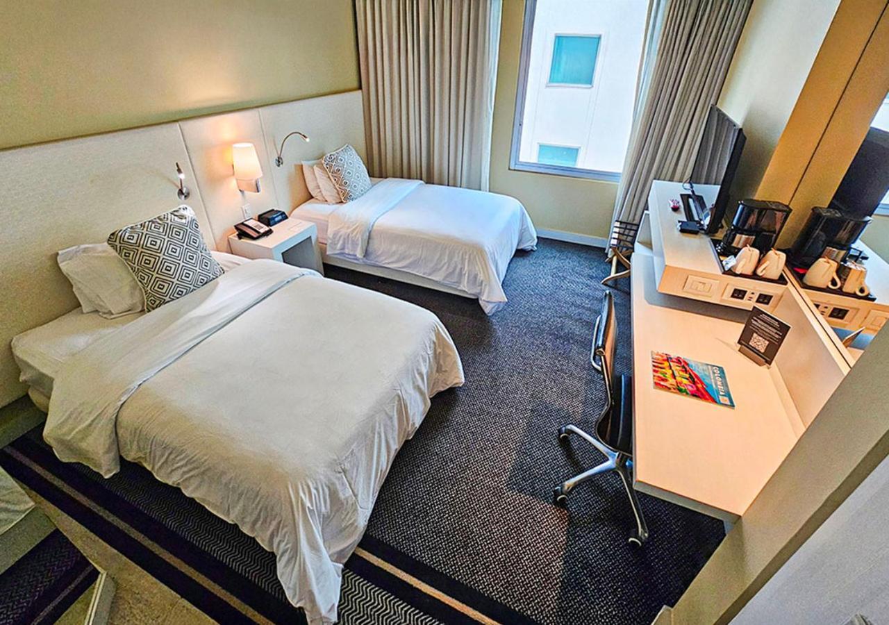 Movich Buro 26 Hotel Bogota Exterior photo A typical room at the hotel