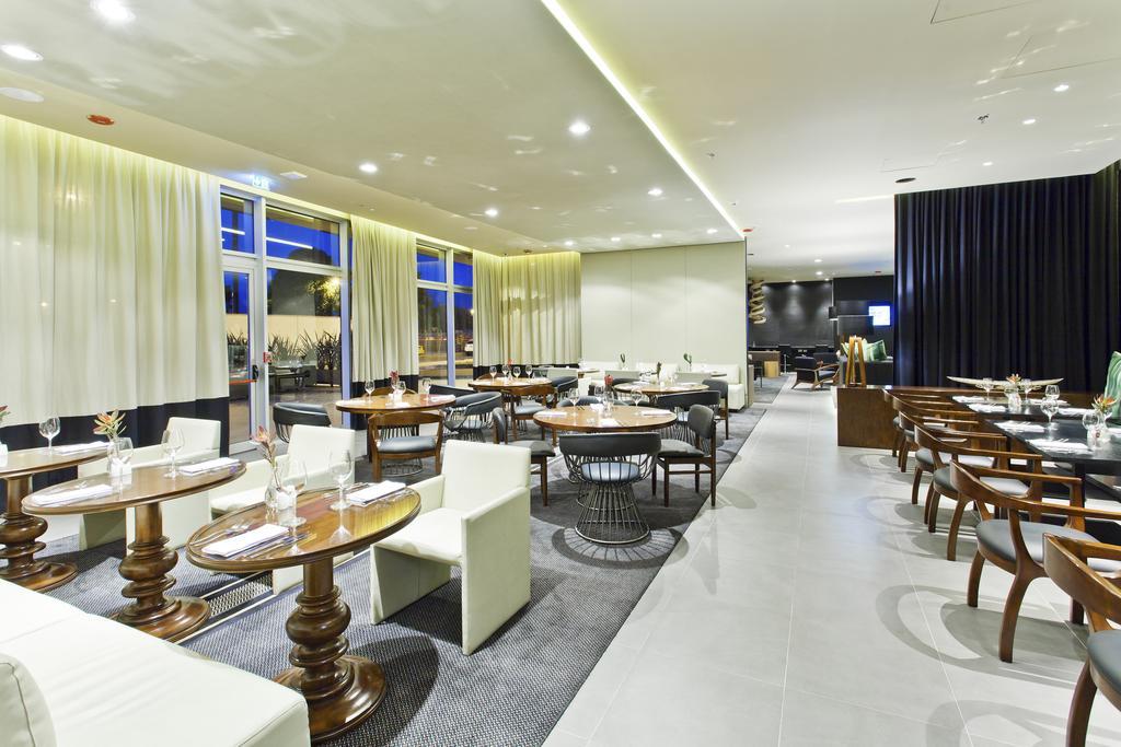 Movich Buro 26 Hotel Bogota Exterior photo The restaurant