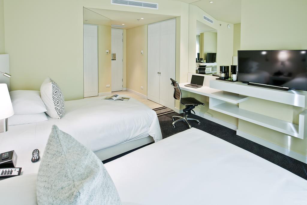 Movich Buro 26 Hotel Bogota Exterior photo Deluxe room
