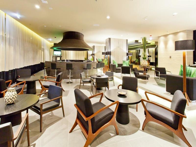 Movich Buro 26 Hotel Bogota Exterior photo The lounge at the airport