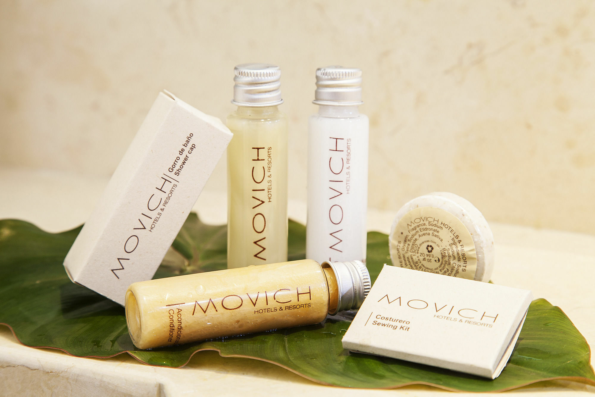 Movich Buro 26 Hotel Bogota Exterior photo Movich amenities