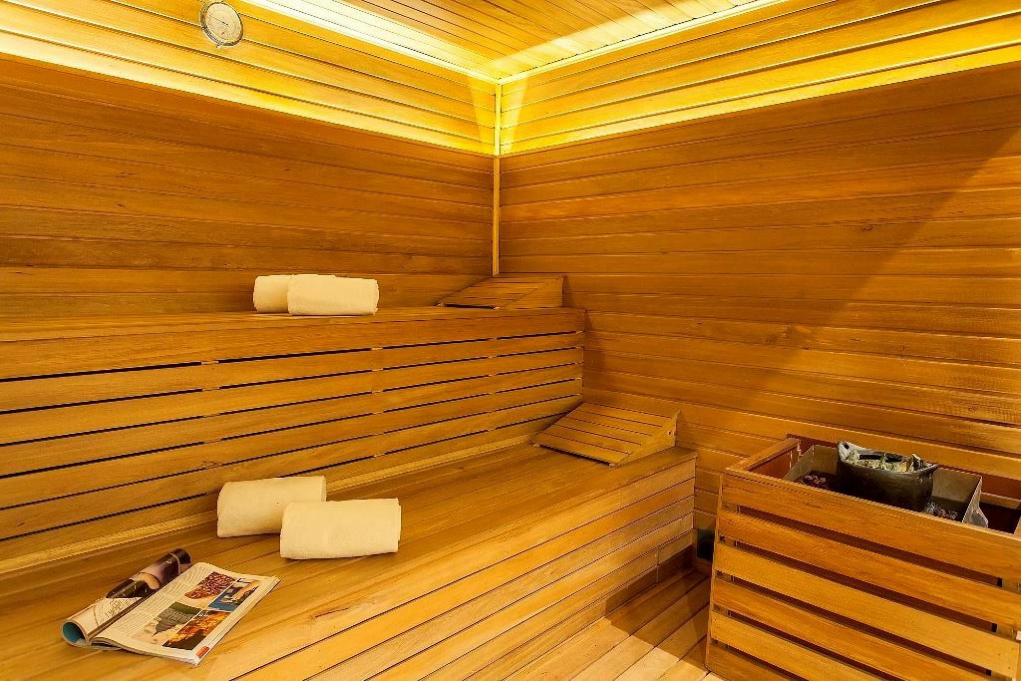 Movich Buro 26 Hotel Bogota Exterior photo Sauna